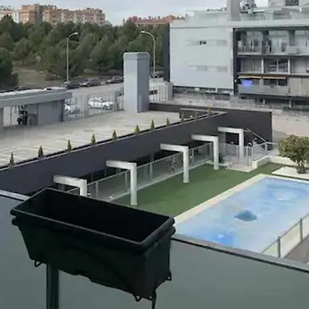 Espectacular Apartamento Con Piscina Y Garaje Madrid Buitenkant foto